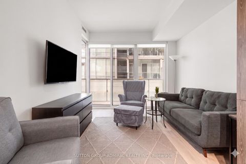 Photo 10 at 208 - 15 Queens Quay E, Waterfront Communities C8, Toronto