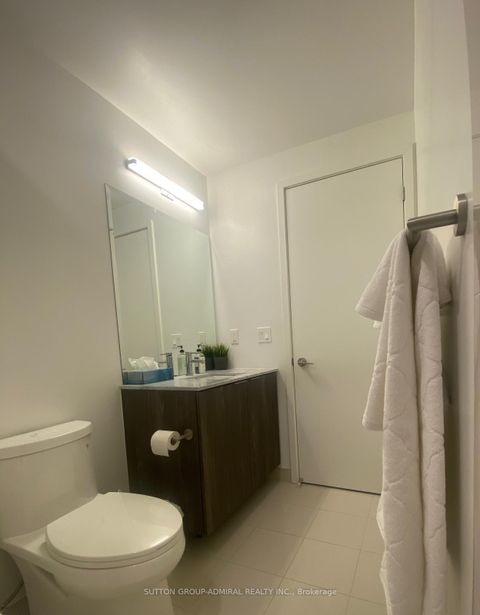 Photo 16 at 208 - 15 Queens Quay E, Waterfront Communities C8, Toronto