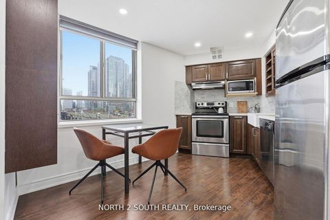Photo 2 at 505 - 270 Queens Quay W, Waterfront Communities C1, Toronto