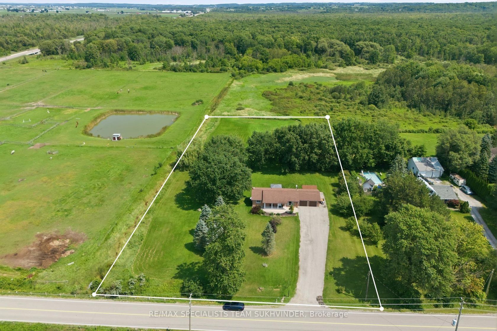 17435 8th Concession Road, Schomberg, King photo number 2