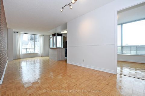 Photo 11 at 507 - 745 New Westminster Drive, Brownridge, Vaughan