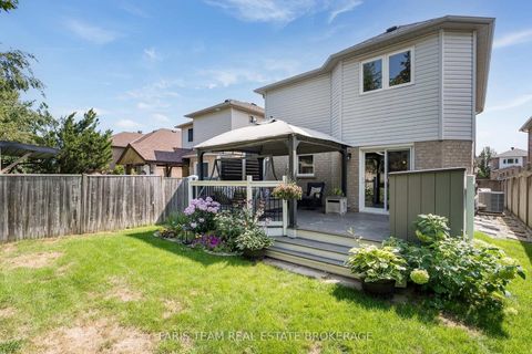 Photo 33 at 4 Bluegrass Drive, Holly, Barrie