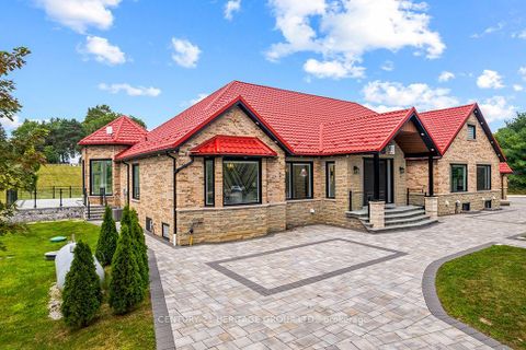 Photo 2 at 4 Loch Erne Lane, Nobleton, King