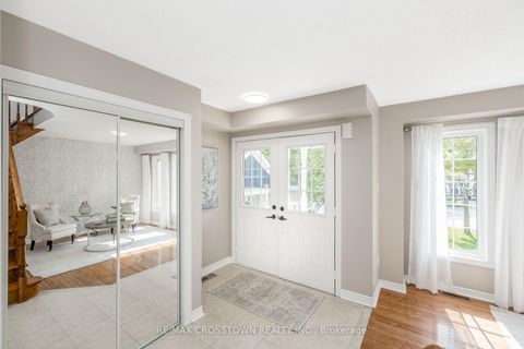 Photo 1 at 22 Maple Crown Terrace, Shore, Barrie