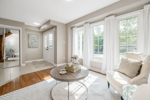 Photo 2 at 22 Maple Crown Terrace, Shore, Barrie