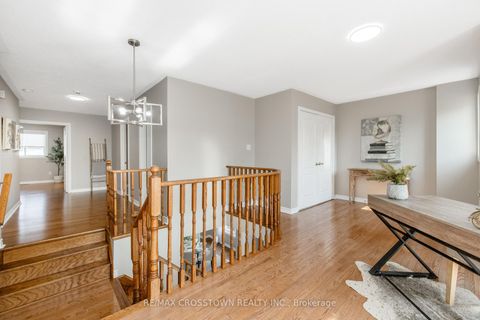 Photo 24 at 22 Maple Crown Terrace, Shore, Barrie