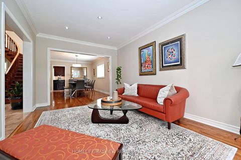 Photo 6 at 58 Thornbrook Court, Brownridge, Vaughan