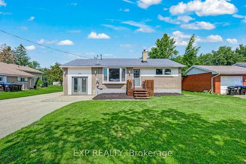 Photo 1 at 1990 Victoria Street, Stroud, Innisfil