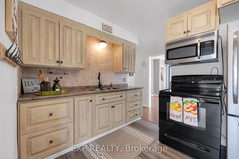 Photo 9 at 1990 Victoria Street, Stroud, Innisfil