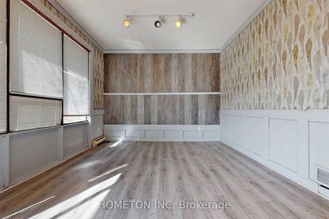 Photo 6 at 95 Yongehurst Road, North Richvale, Richmond Hill