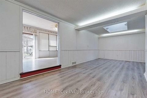 Photo 8 at 95 Yongehurst Road, North Richvale, Richmond Hill
