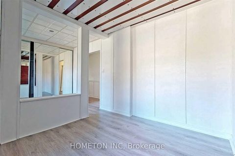 Photo 25 at 95 Yongehurst Road, North Richvale, Richmond Hill