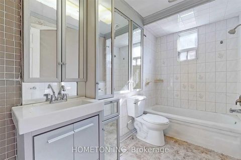 Photo 26 at 95 Yongehurst Road, North Richvale, Richmond Hill