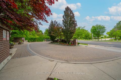 Photo 4 at 318 - 233 Beecroft Road, Willowdale West, Toronto