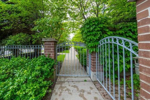 Photo 5 at 318 - 233 Beecroft Road, Willowdale West, Toronto