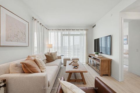 Photo 16 at 703 - 9000 Jane Street, Vellore Village, Vaughan