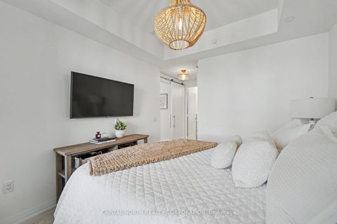 Photo 21 at 703 - 9000 Jane Street, Vellore Village, Vaughan