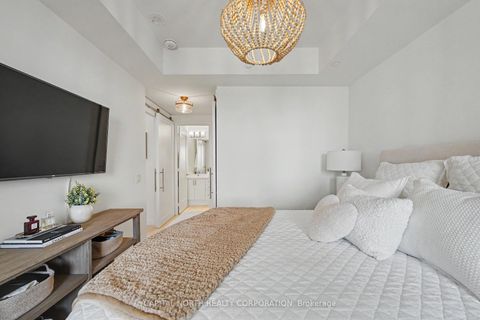 Photo 22 at 703 - 9000 Jane Street, Vellore Village, Vaughan