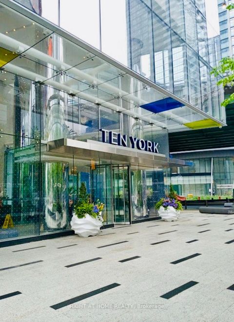 Photo 2 at 3213 - 10 York Street, Waterfront Communities C1, Toronto