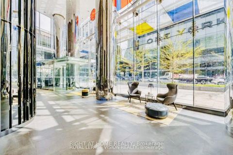 Photo 4 at 3213 - 10 York Street, Waterfront Communities C1, Toronto
