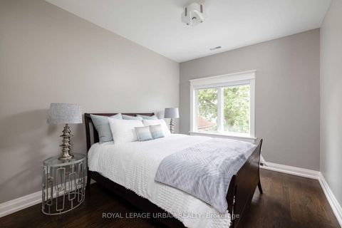 Photo 34 at 70 Parkview Hill Crescent, Parkview, Toronto