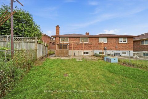 Photo 32 at 9 Hisey Crescent, Black Creek, Toronto