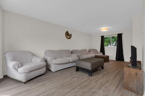 Photo 5 at 468 Grove Street E, Grove East, Barrie