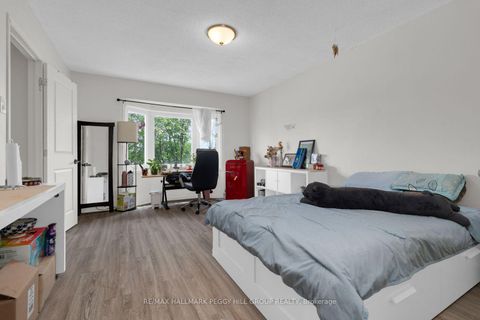 Photo 8 at 468 Grove Street E, Grove East, Barrie