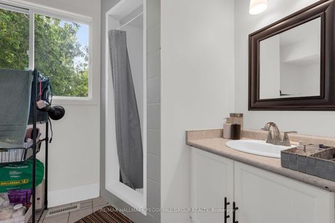Photo 9 at 468 Grove Street E, Grove East, Barrie