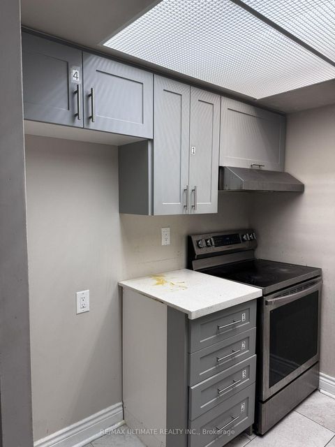 Photo 3 at 217 - 80 Saint Patrick Street, Chinatown, Toronto