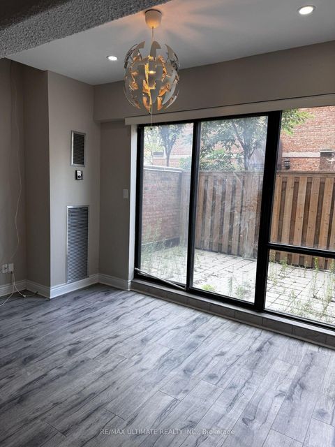 Photo 4 at 217 - 80 Saint Patrick Street, Chinatown, Toronto