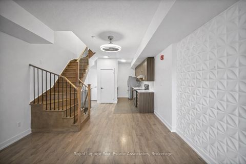 Photo 1 at 40 - 2059 Weston Road, Weston, Toronto