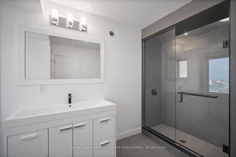 Photo 27 at 40 - 2059 Weston Road, Weston, Toronto