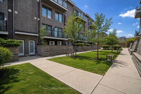 Photo 32 at 40 - 2059 Weston Road, Weston, Toronto