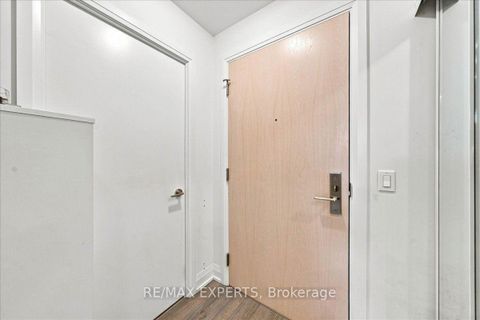 Photo 7 at 401 - 77 Mutual Street, Yonge Corridor, Toronto
