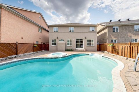 Photo 28 at 52 Canelli Heights Court, Patterson, Vaughan