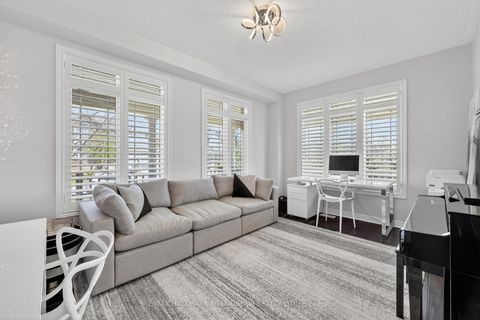 Photo 7 at 75 Mclarty Gate, Bayview Northeast, Aurora