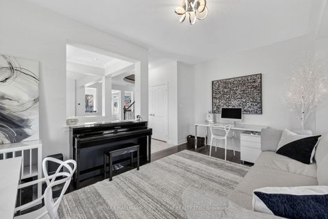Photo 8 at 75 Mclarty Gate, Bayview Northeast, Aurora
