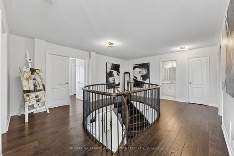 Photo 10 at 75 Mclarty Gate, Bayview Northeast, Aurora