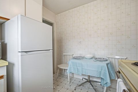 Photo 12 at 425 O'Connor Drive, East York, Toronto