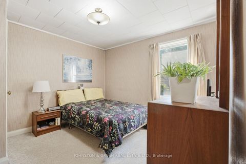 Photo 15 at 425 O'Connor Drive, East York, Toronto