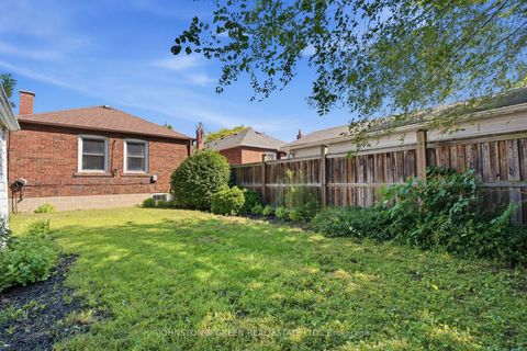 Photo 27 at 425 O'Connor Drive, East York, Toronto