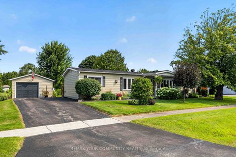 Photo 1 at 131 Roxanna Drive, Sutton & Jackson's Point, Georgina