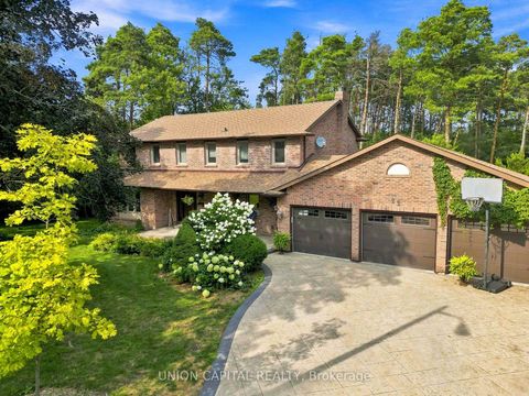 Photo 0 at 22 Cynthia Crescent, Oak Ridges, Richmond Hill