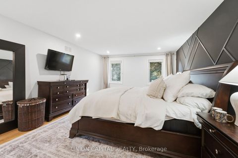 Photo 15 at 22 Cynthia Crescent, Oak Ridges, Richmond Hill