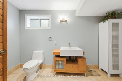 Photo 28 at 22 Cynthia Crescent, Oak Ridges, Richmond Hill