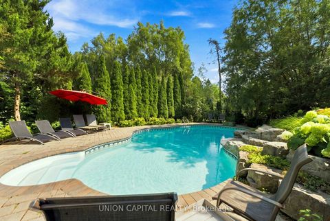 Photo 35 at 22 Cynthia Crescent, Oak Ridges, Richmond Hill