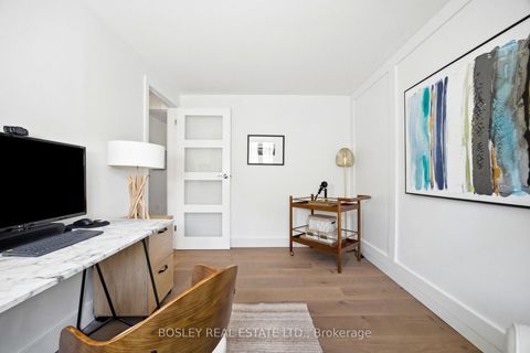 Photo 24 at 440 Sandford Street, Central Newmarket, Newmarket