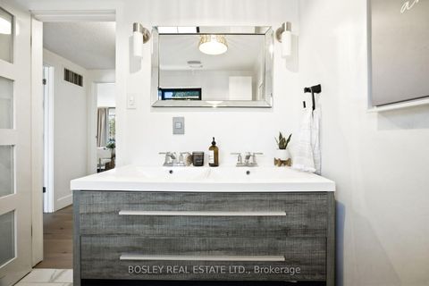 Photo 29 at 440 Sandford Street, Central Newmarket, Newmarket
