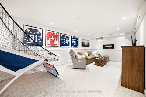 Photo 30 at 440 Sandford Street, Central Newmarket, Newmarket